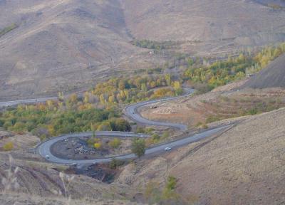 محور گنجنامه- تویسرکان نیازی به تونل ندارد