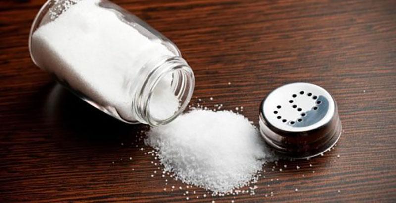 چقدر نمک مصرف کنیم؟