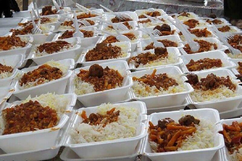 250 وعده غذای نذری بین خانواده های احمدآباد بجنورد توزیع 250 وعده غذای نذری بین خانواده های احمدآباد بجنورد توزیع شد