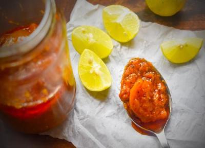 طرز تهیه ترشی لیمو ترش حلقه ای و تند